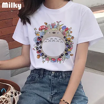 Grafički majice Totoro za žene t-Shirt Harajuku Ženska t-shirt Ghibli Studio Smiješno Anime print Ljeto plus veličina majice japanski vrhovima