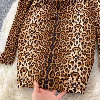 2021 Jesen moda Tanak Seksi ovratnik-satna munje s otvorenim ramenima Ženske haljine u struku Pokazuje tanke uske haljine s леопардовым po cijeloj površini