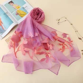 2019 Novi trendi ženski rezano cvijeće Šuplje čipke gradient svileni šal Proljetni šalovi i oblozi Ručnik Femme Plaža stole
