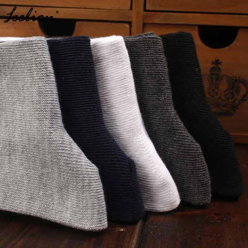 IceLion Modni Nove jesensko-zimske muške čarape Udoban Svakodnevne čvrste pamučne muške prozračna čarape iste veličine Slika  1