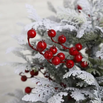 Božićne dekoracije su šifrirane стекающиеся roza padaju pahulje bijelog bora mali stolni Božićno drvce foto dekor scene prozora
