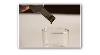 Ključ Vodootporan USB Flash Drive Visoke Kvalitete Stick 64 GB, 32 GB, 16 GB i 8 GB 4 GB Čelik Meta Flash Drive Usb Izbrisivi memorijski Pogon - Pogon VRUĆ Poklon