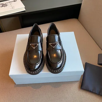 Marke luksuzne ženske natikače od prave kože Mondeno cipele bez spajala na platformi Proljeće i Jesen Svakodnevni ženske cipele