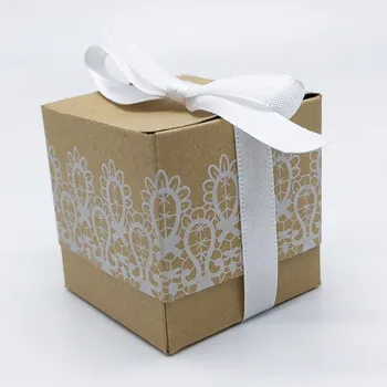 20 kom./lot Kraft-Karton Svadbeni Poklon Kutije Za bombone Pakiranje Keksa Tablete Kutija za tortu s čipkom