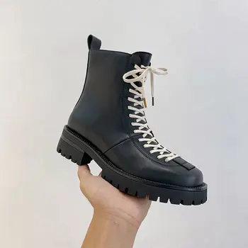 Ženske čizme Kožne ženske crne čizme Moto čizme Ženske proljeće-jesen / zima debele čizme Ženske cipele u stilu punk Martin