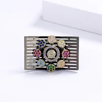 Pretjerano donje prsten od crnog zlata sa šarenim kubični cirkon u obliku krizantema Prsten Funky kreativni college Ženski nakit