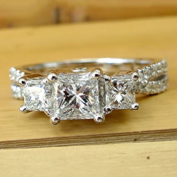 Huitan Trg Kubni Cirkonij Ženski Prsten Klasični Vjenčani prsten Vječnosti Vjenčani Prsten visoko Kvalitetne Srebrne Boje Ženski nakit Novi